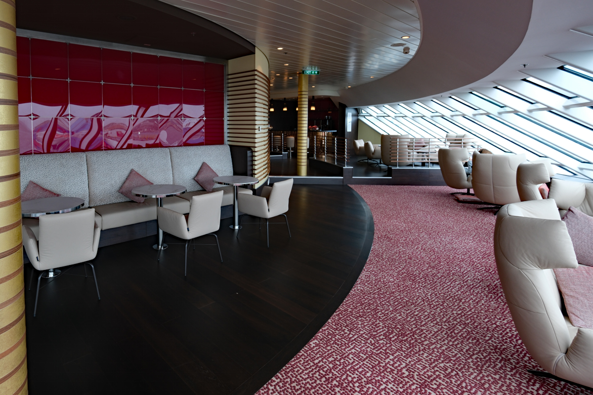 AIDAdiva-Panorama-Lounge